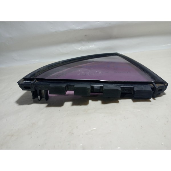 Vidro Lateral Traseiro Fixo L. Direito Toyota Corolla 2004