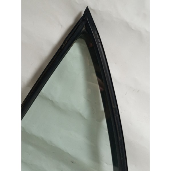 Vidro Lateral Traseiro Fixo Esquerdo Toyota Corolla Xli 2004