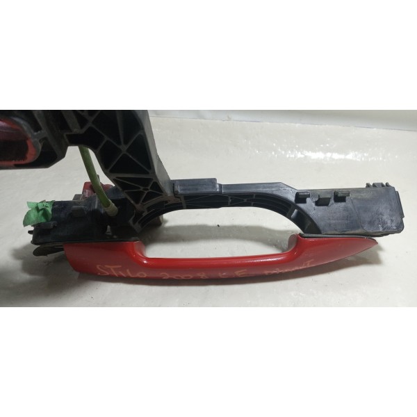 Maçaneta Externa Dianteira L. Esquerda Fiat Stilo 2008