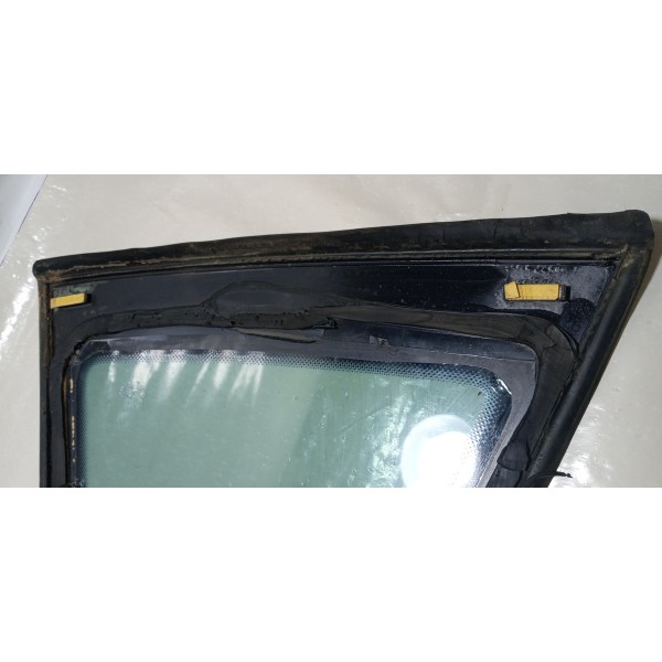 Vidro Fixo Inferior L. Esquerdo  Mercedes Benz Classe A 190