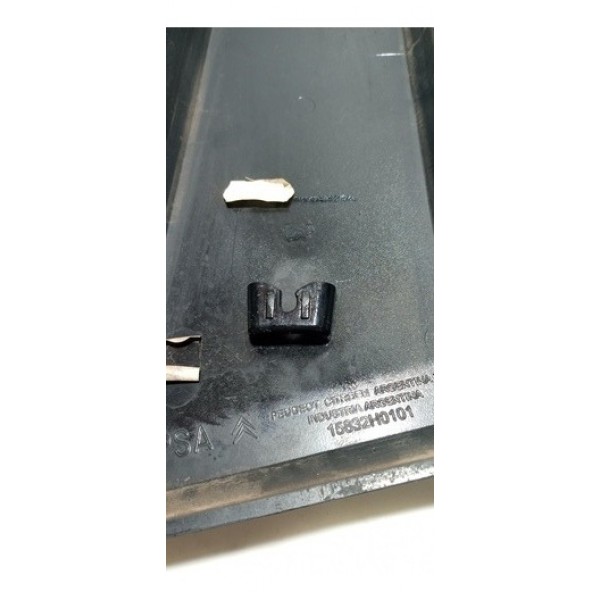 Acabamento Coluna Externa L. Direito Citroen C4 Pallas 2008