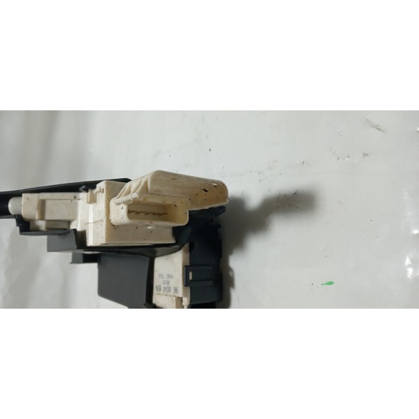 Fechadura Porta Dianteiro Direito Citroen C4 Pallas  2008