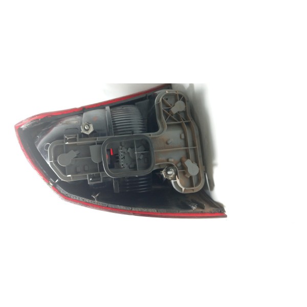 Lanterna Traseira Lado Direito Gm Corsa Sedan Maxx 2010 Direito Laranja-claro