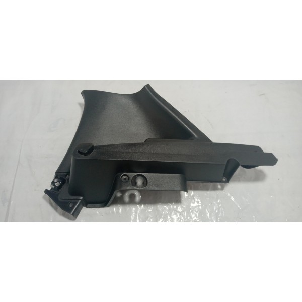 Acabamento Suporte Tampao Traseira Sandero 2011 L.direito