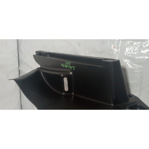 Acabamento Suporte Tampao Traseiro Renault Sandero 2011 L.e