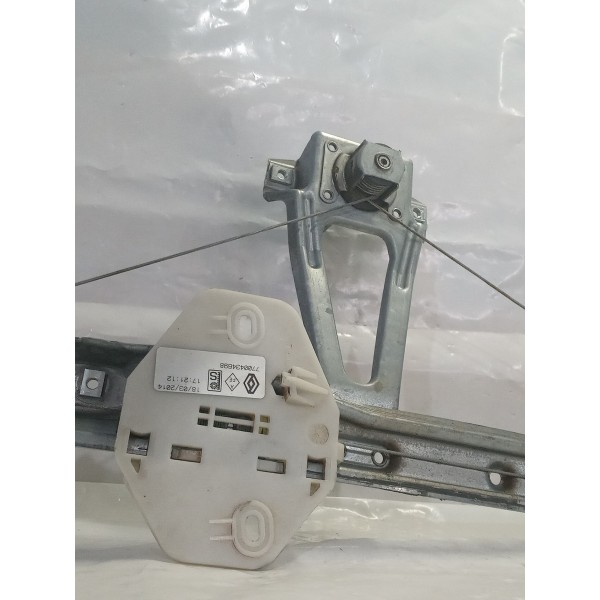 Máquina De Vidro Manual Traseira L.d Renault Clio 2015