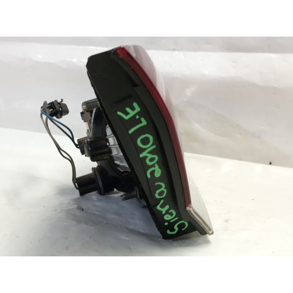 Lanterna Tampa Traseira Lado Esquerdo Fiat Siena 2010