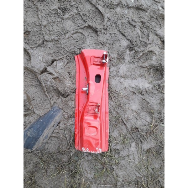 Coluna Parte Lado Direito Peugeot 208  2016 (vermelha