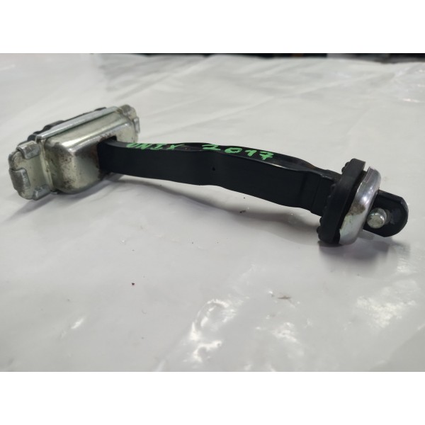 Limitador De Porta Traseira Direita Ônix 2017