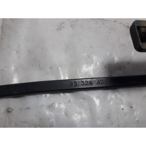 Braço Haste Limpador Parabrisa Gm Celta 2003