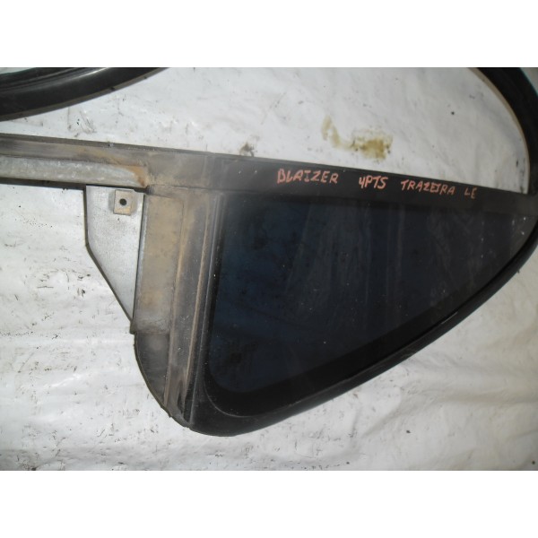 Vidro Vigia Lateral Traseiro Direito Esquerdo Gm Blazer 1998
