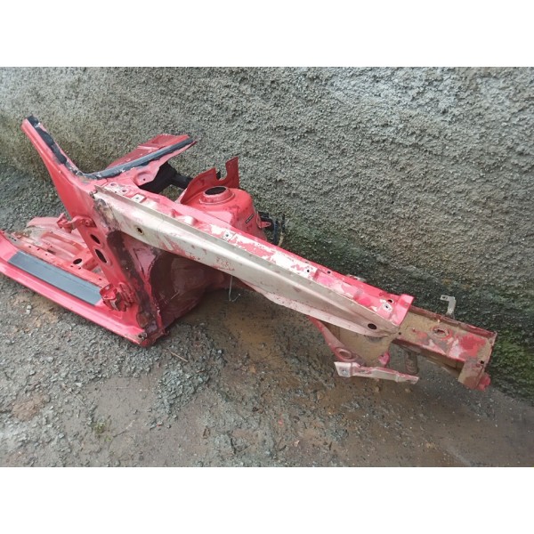 Lateral Caixa Roda Lado Direito Vw Golf Sapão 2000 4 Portas