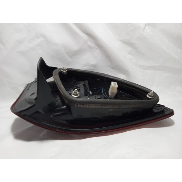 Lanterna Direita Fiat Palio Weekend 2014