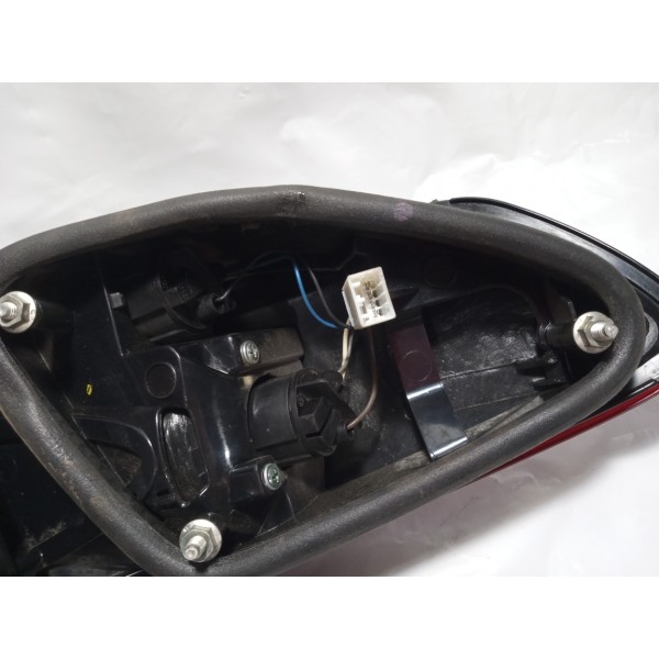 Lanterna Direita Fiat Palio Weekend 2014