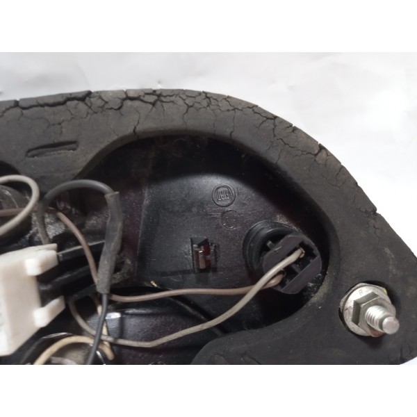 Lanterna Esquerda Fiat Grand Siena 2013