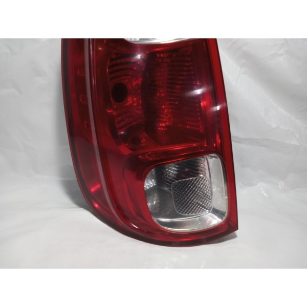 Lanterna Esquerda Fiat Uno Vivace 2011