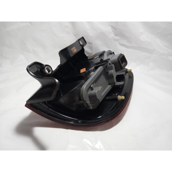 Lanterna Direita Fiat Uno Vivace  Direito Vermelho