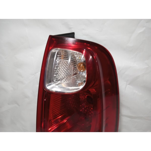 Lanterna Direita Fiat Uno Vivace  Direito Vermelho