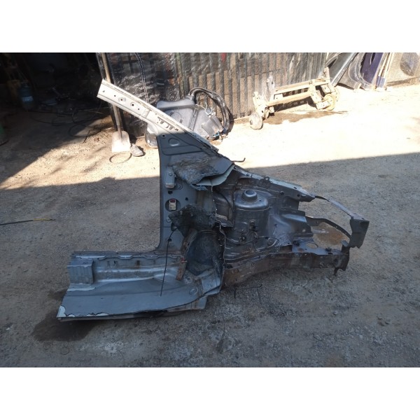 Caixa De Roda Dianteira Esquerda Vw Fox 2008