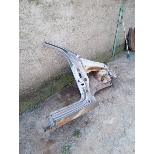 Caixa De Roda Dianteira Direita Vw Fox 2008