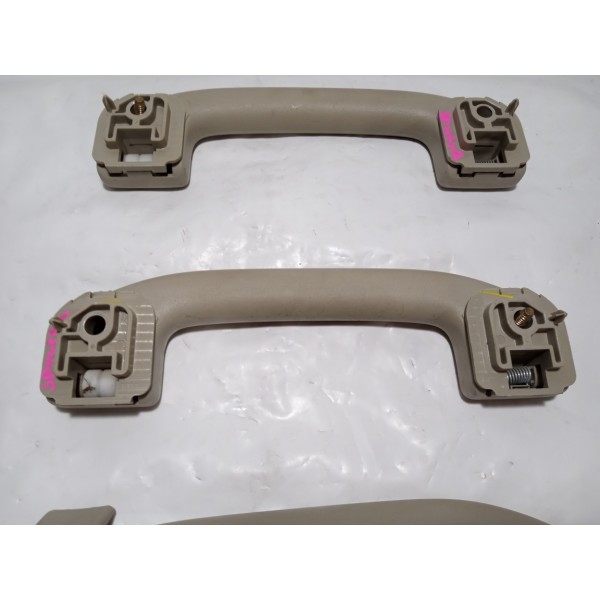 Pega Mão Nissan Sentra 2008 Jogo