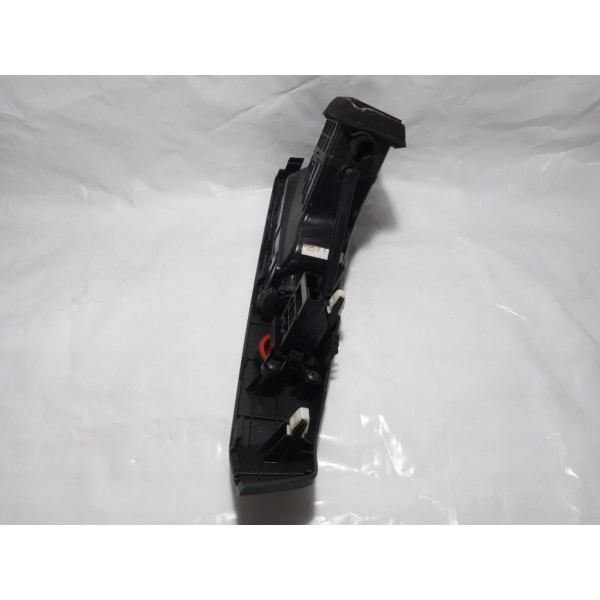 Difusor Botão Alerta Central Esquerdo Hyundai Veracruz 2011 Preto