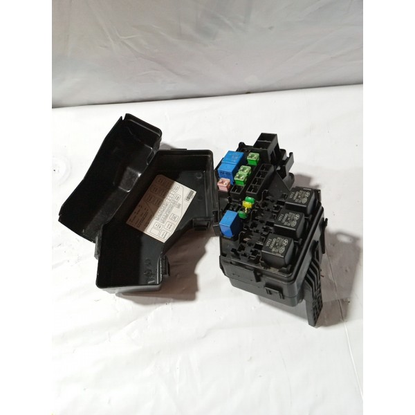 Caixa De Fusível Veracruz 3.8 V6 2011