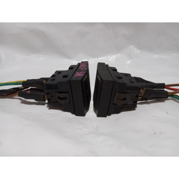 Botão Comando Vidro Elétrico Dianteiro Painel Vw Golf 1999