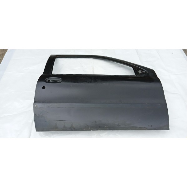 Porta Dianteira Direita Fiat Strada 2001 Dianteira Direito Preto