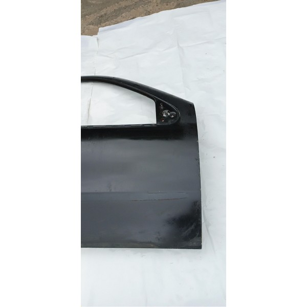 Porta Dianteira Direita Fiat Strada 2001 Dianteira Direito Preto