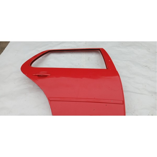Porta Traseira Direita Vw Golf Sapao 1999 Traseira Direita Vermelho