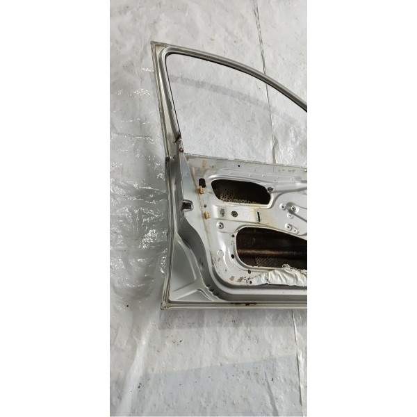 Porta Dianteira Esquerda Gm Corsa 2000  Dianteira Esquerdo Cinza