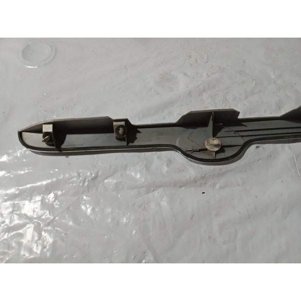 Acabamento Friso Porta Malas Toyota Corolla 2004