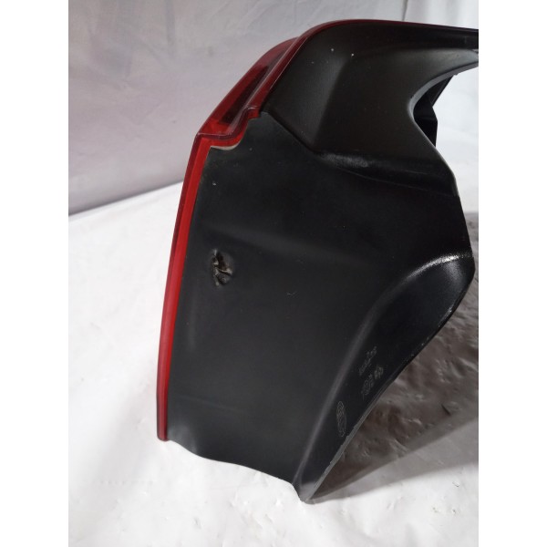 Lanterna Traseira Esquerda Seat Ibiza 2000 Esquerdo Vermelho