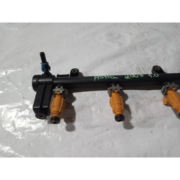 Flauta Com Bico Injeçao Chevrolet Astra 2.0 2008