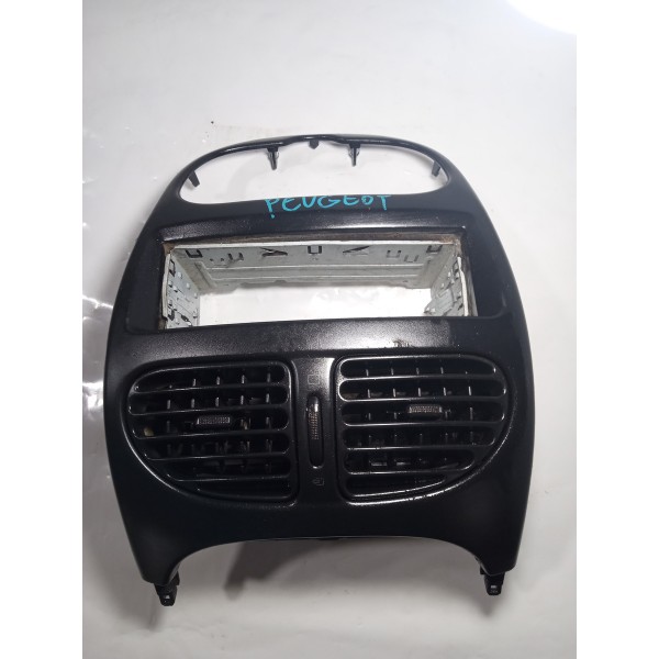Moldura Central Do Som E Difusor Peugeot 206 2006