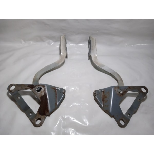 Dobradiça Capô Dianteiro Gm Montana 2010 Par