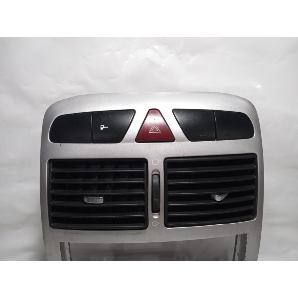 Moldura Central Painel Difusor Botão Alerta Peugeot 307 2010