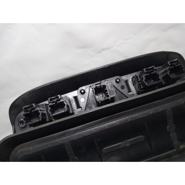 Moldura Central Painel Difusor Botão Alerta Peugeot 307 2010