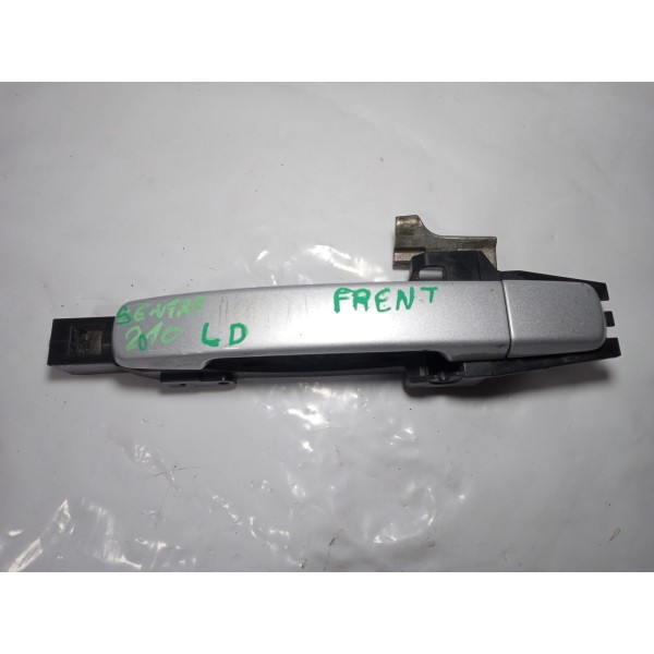 Maçaneta Externa Dianteira Direita Nissan Sentra 2008 Dianteira