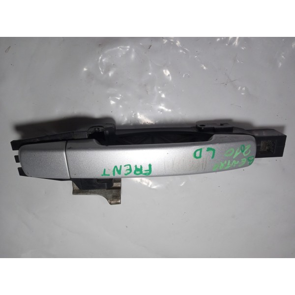 Maçaneta Externa Dianteira Direita Nissan Sentra 2008 Dianteira