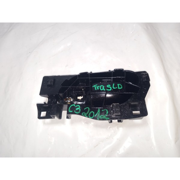 Maçaneta Interna Traseira Direita  Citroen C3 2012 Prata Traseira