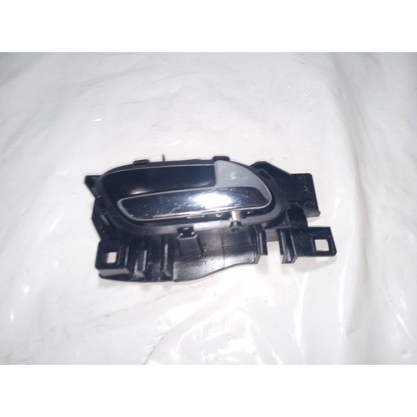 Maçaneta Interna Traseira Direita  Citroen C3 2012 Prata Traseira