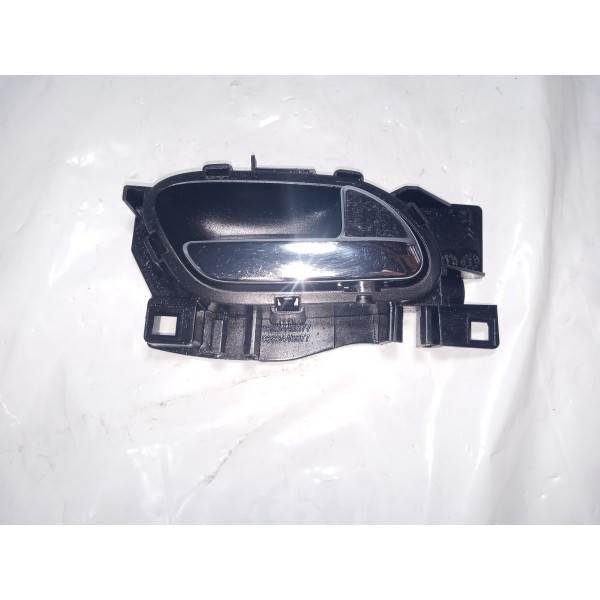 Maçaneta Interna Traseira Direita  Citroen C3 2012 Prata Traseira