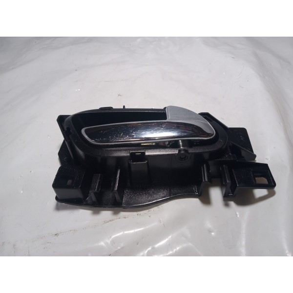 Maçaneta Interna Traseira Direita  Citroen C3 2012 Prata Traseira