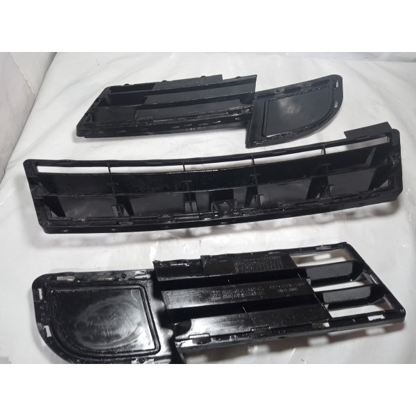 Grade Moldura Farol De Milha Chevrolet Astra 2004