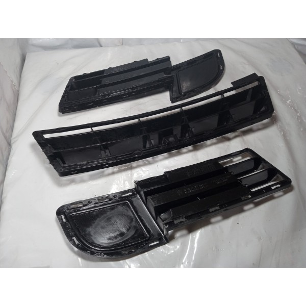 Grade Moldura Farol De Milha Chevrolet Astra 2004