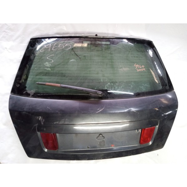 Tampa Capô Traseiro Com Vidro Vigia Fiat Stilo 2004