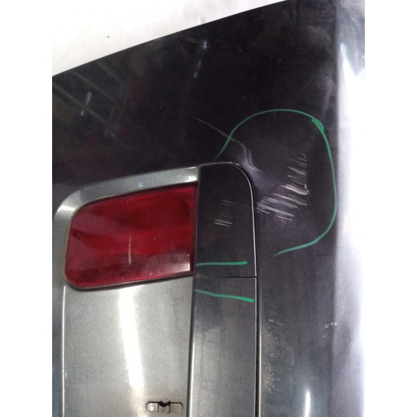 Tampa Capô Traseiro Com Vidro Vigia Fiat Stilo 2004