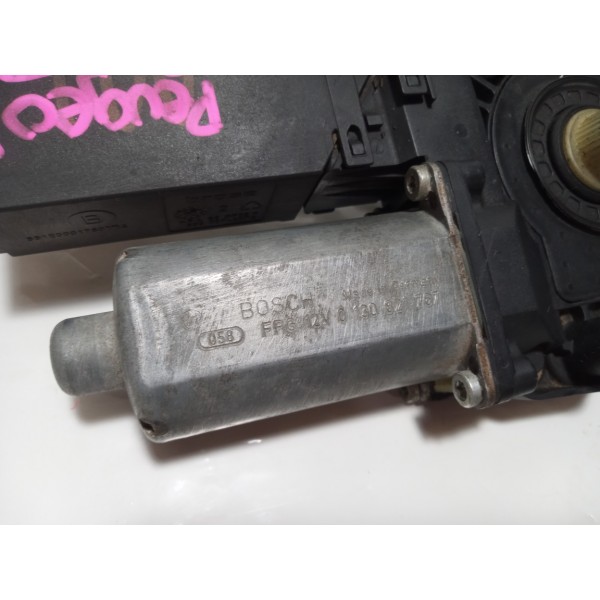 Motor Máquina Vidro Dianteiro Esquerdo Peugeot 307 2005